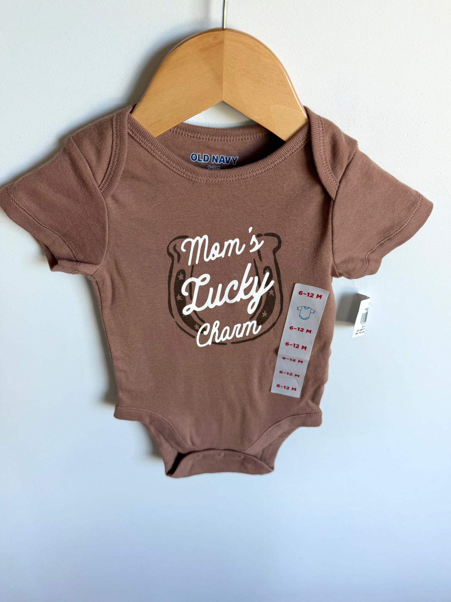 Mom's Lucky Charm Bodysuit (With tags) / 6-12m