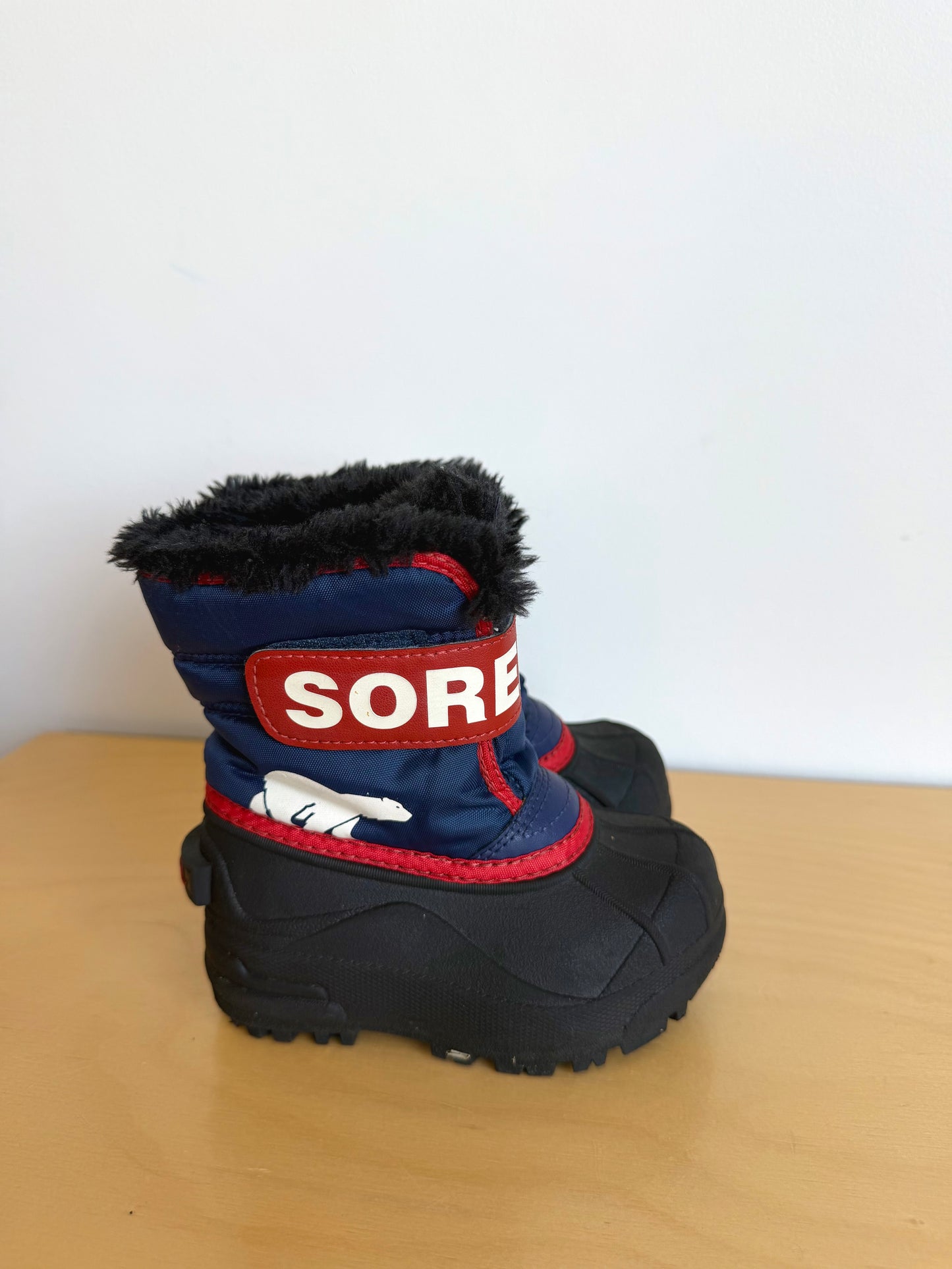 Sorel Navy + Red Winter Boots / Size 7 Toddler