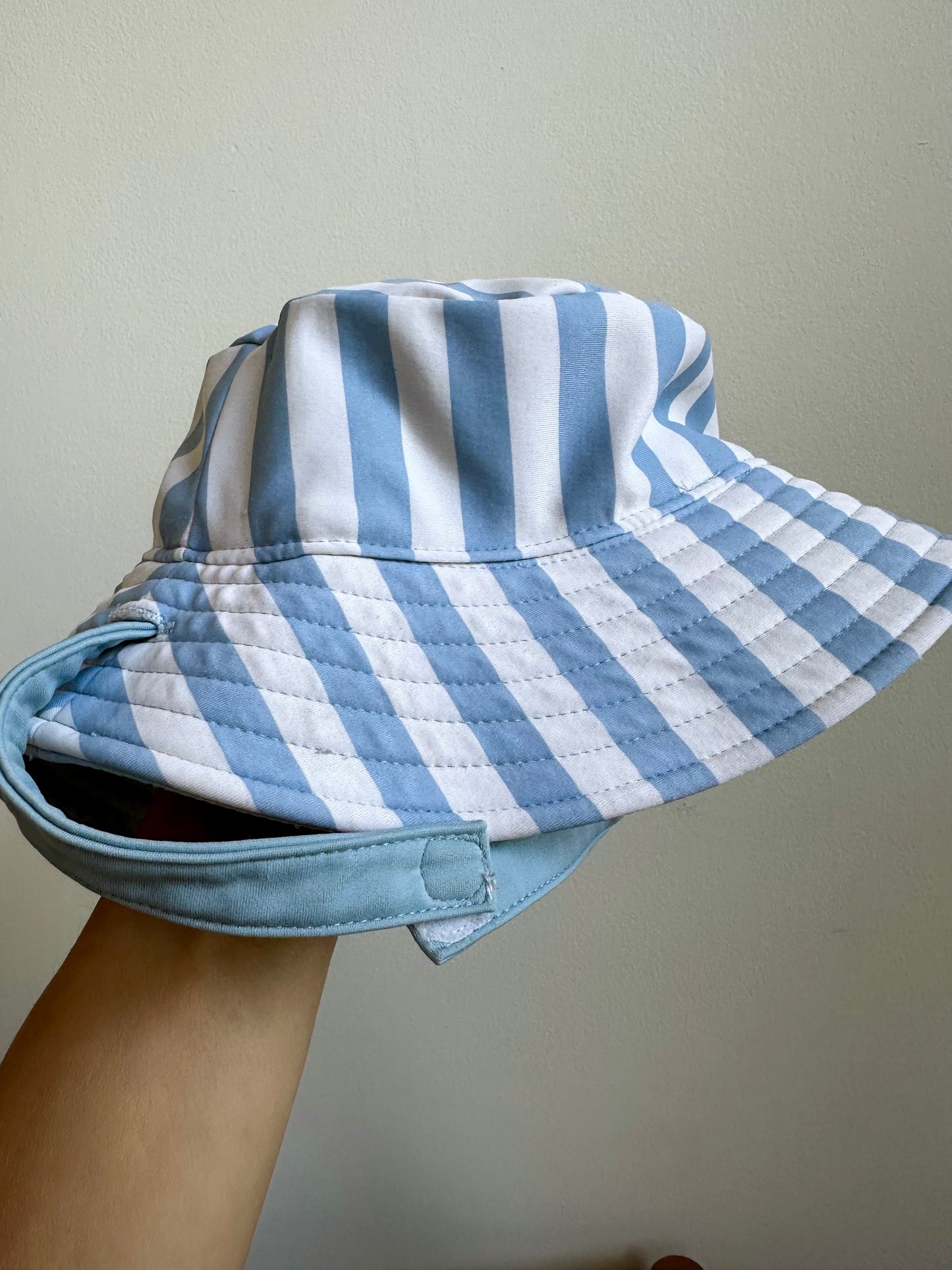 Blue + White Stripe Hat / 6-12m