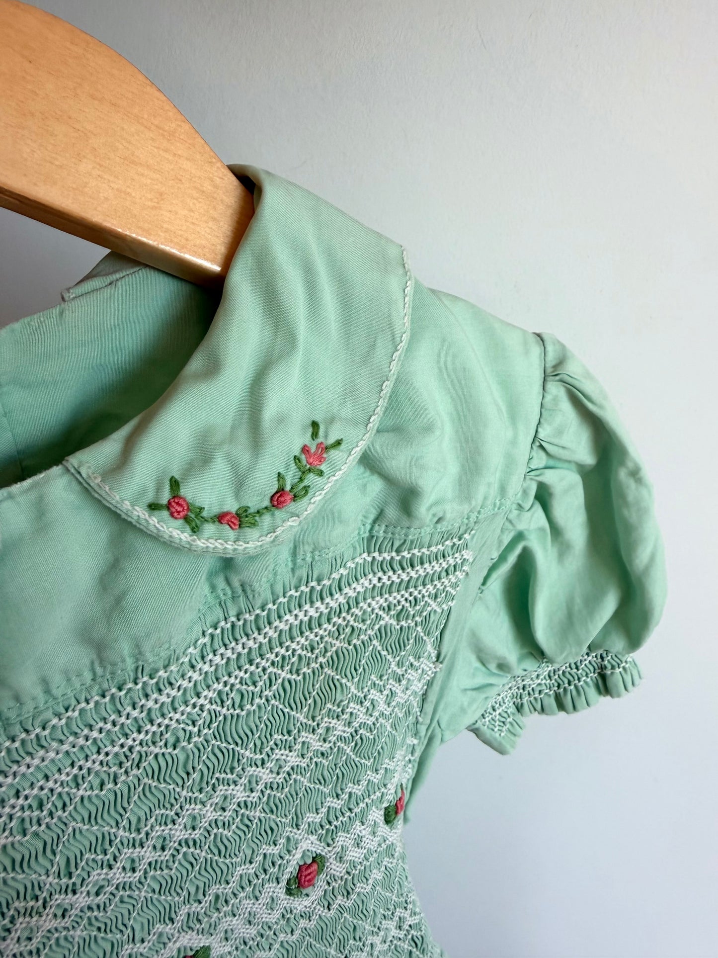 Mint Embroidery Rushing Dress / 3-4T?