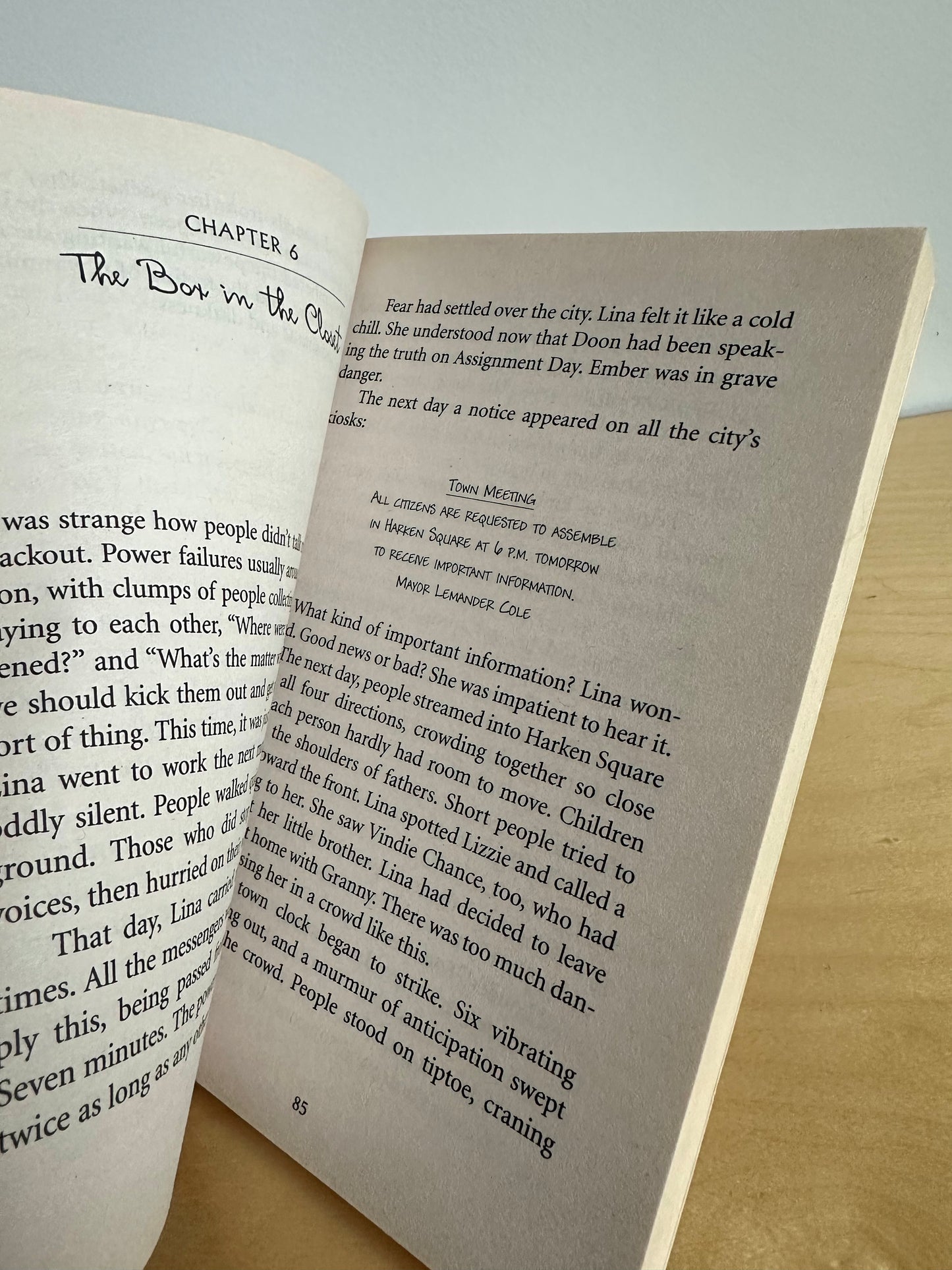 The City of Ember: The First Book of Ember / 9-12 years