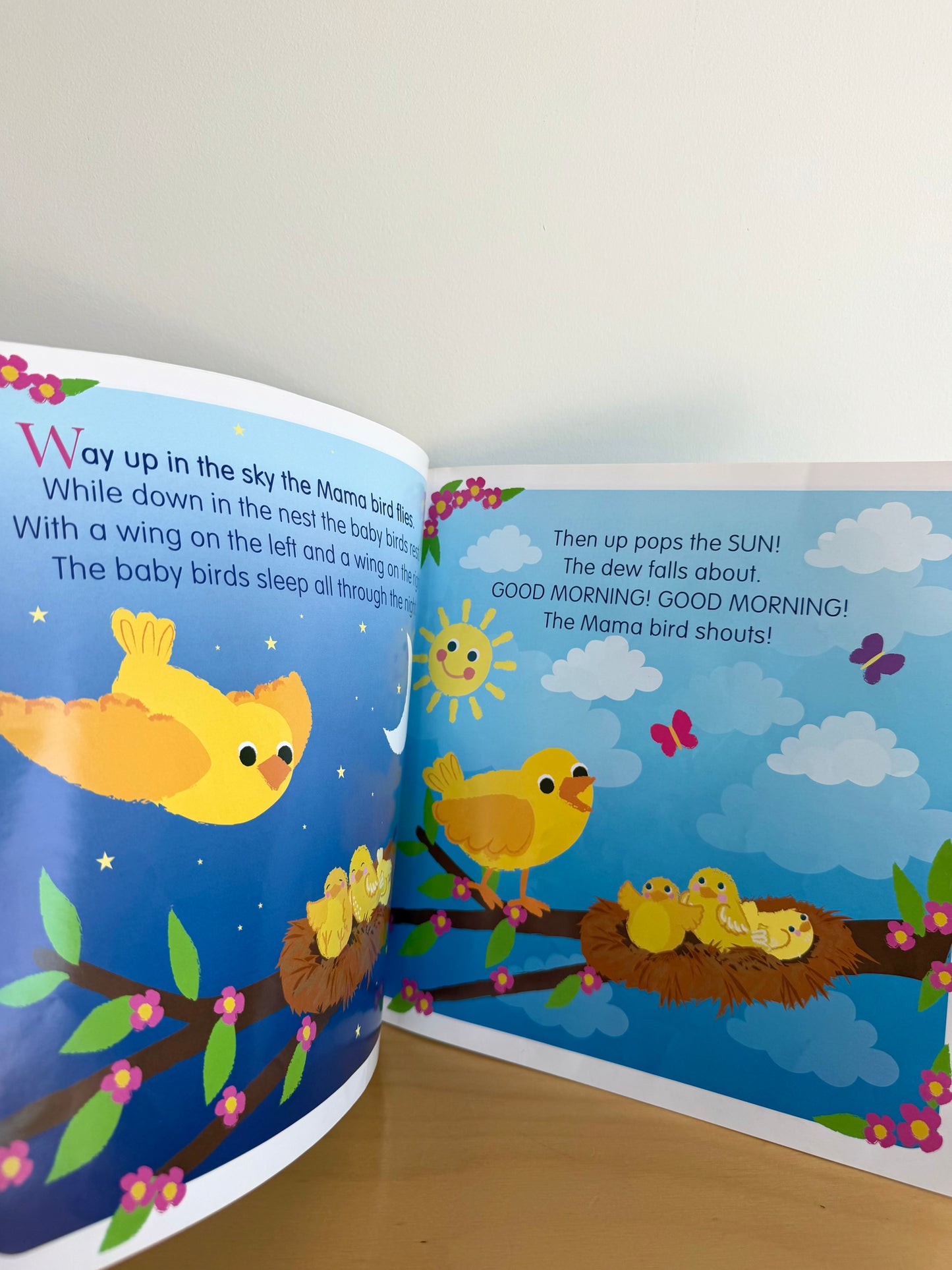 Speckled Frogs & Other Action Rhymes Book / 0-6 years