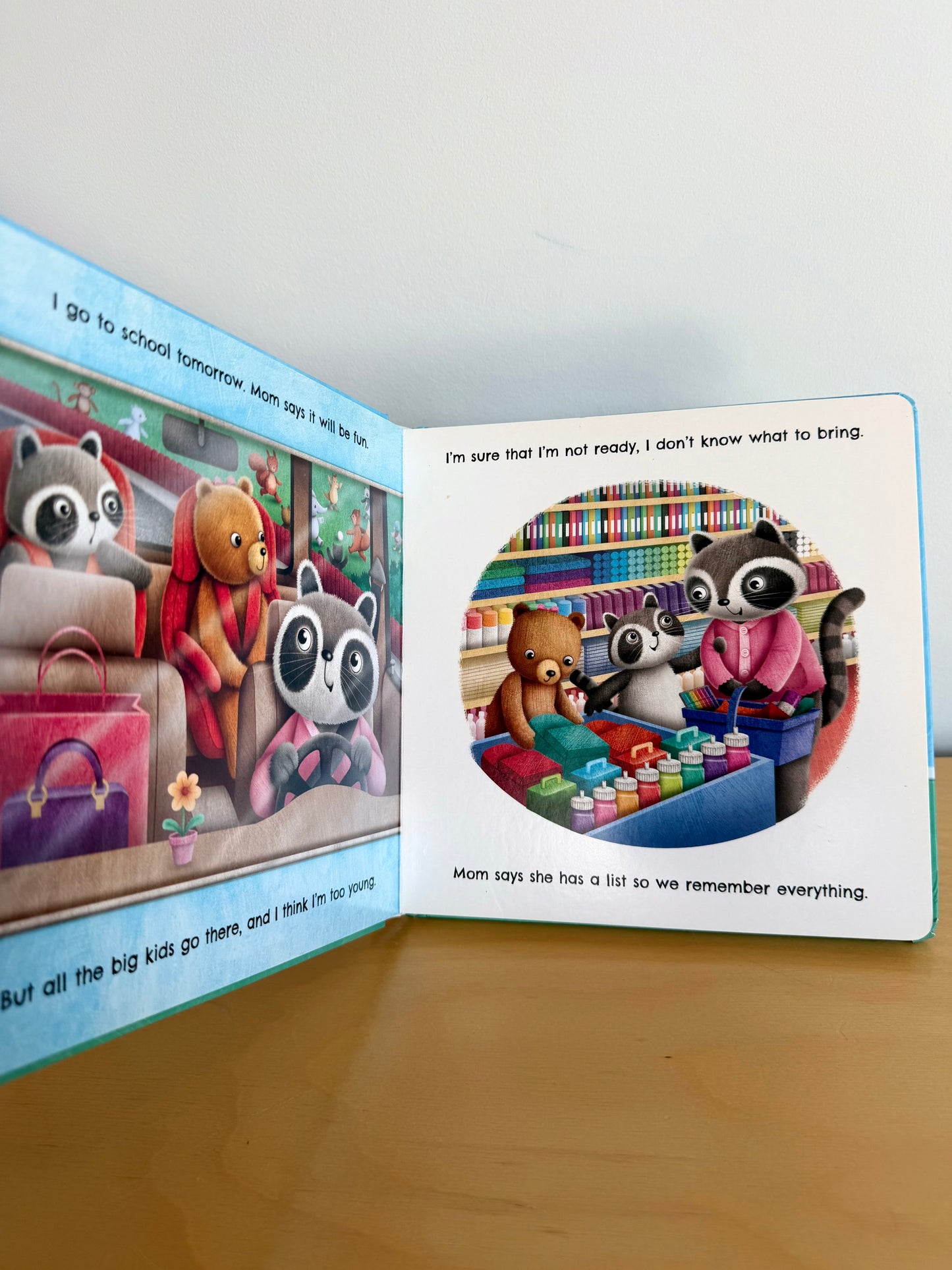 My First Day Of School Book / 1-5 years