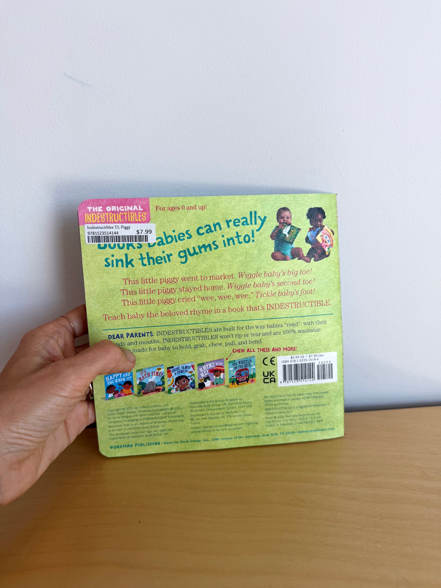 This Little Piggy Chew Proof Book / 0-1 years