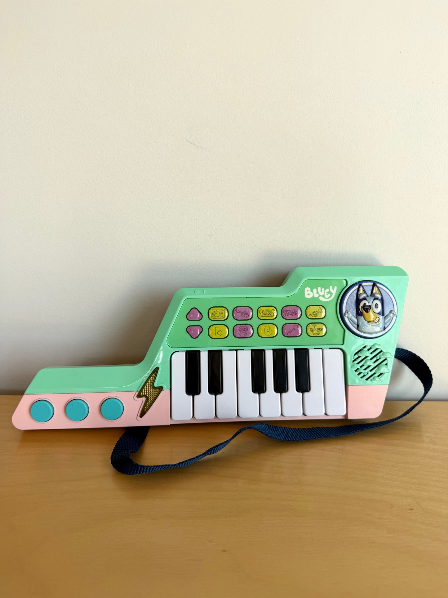 Bluey Piano Toy (No Shipping)