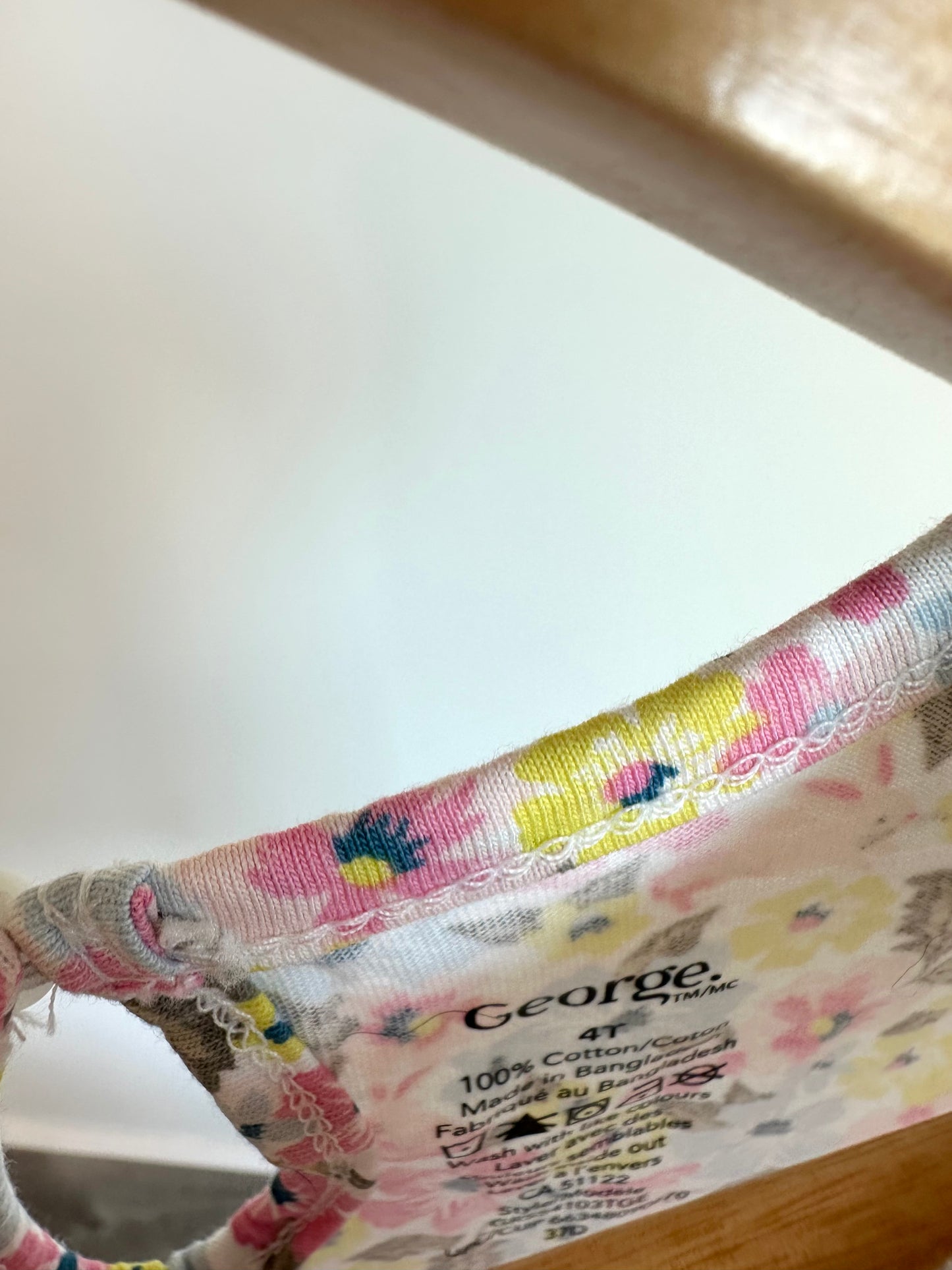Bright Floral Dress / 4T