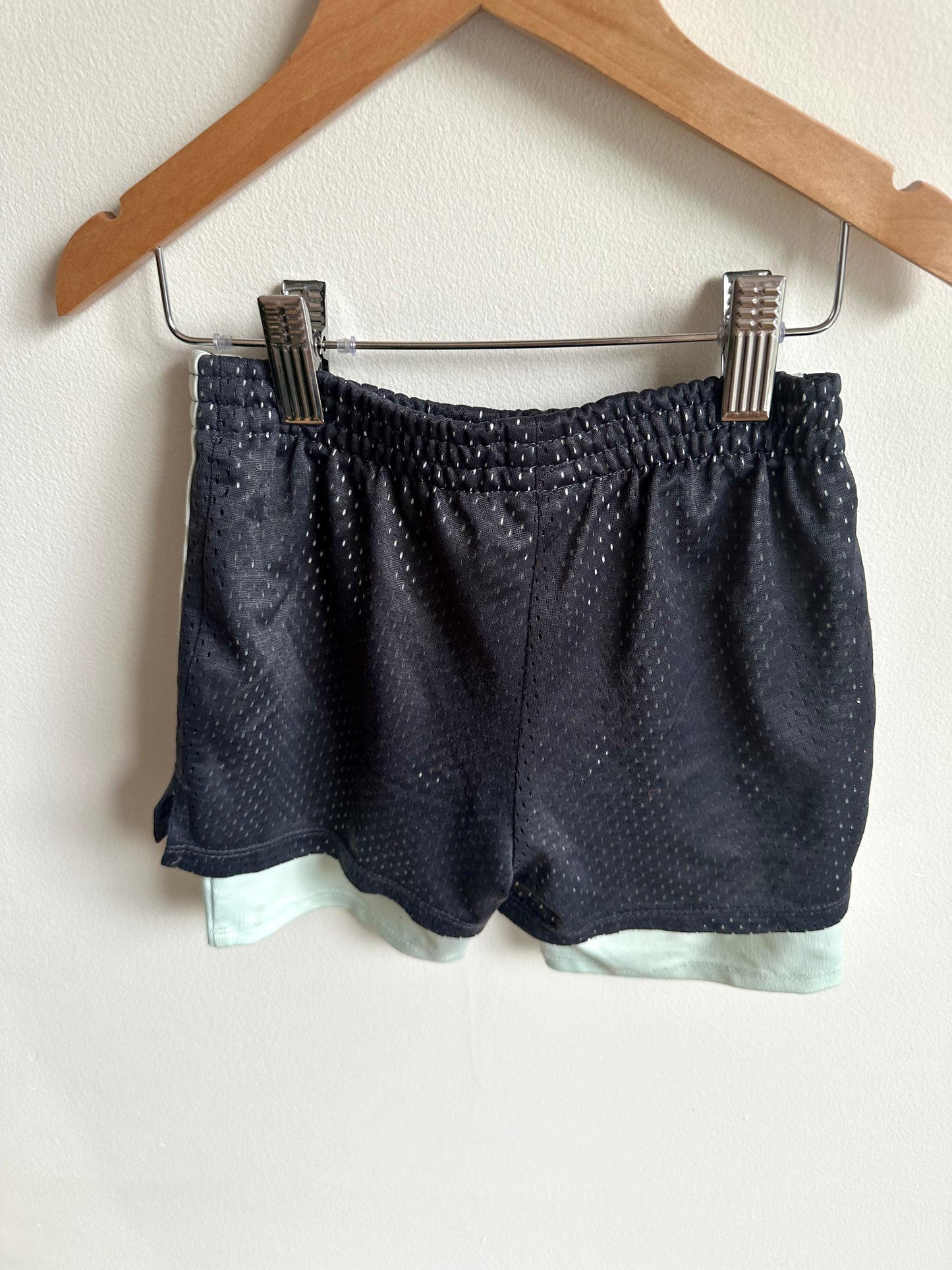 Black Exercise Shorts with Stripes / 6 years