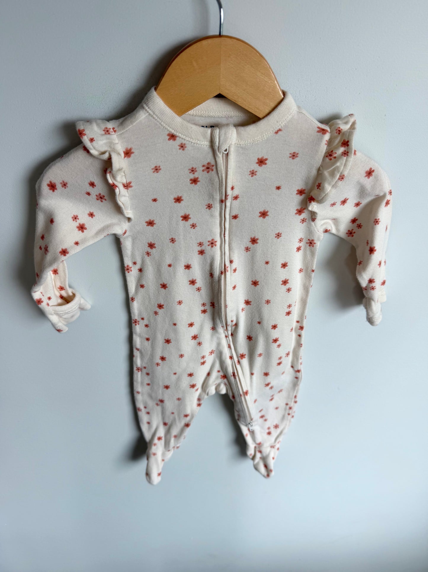 Ruffle Sleeve Floral 2 Way Zipper Sleeper / 3-6m