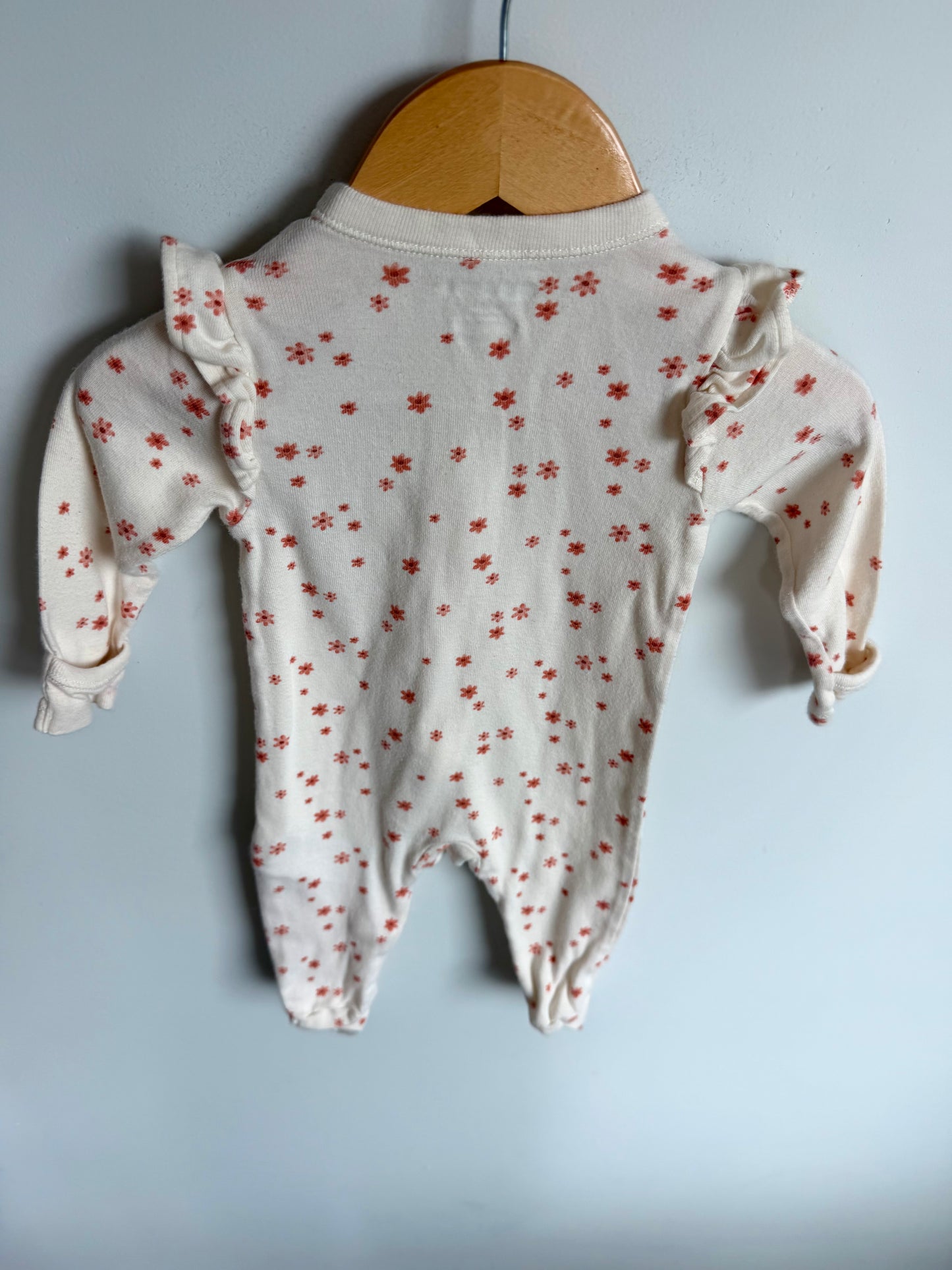 Ruffle Sleeve Floral 2 Way Zipper Sleeper / 3-6m