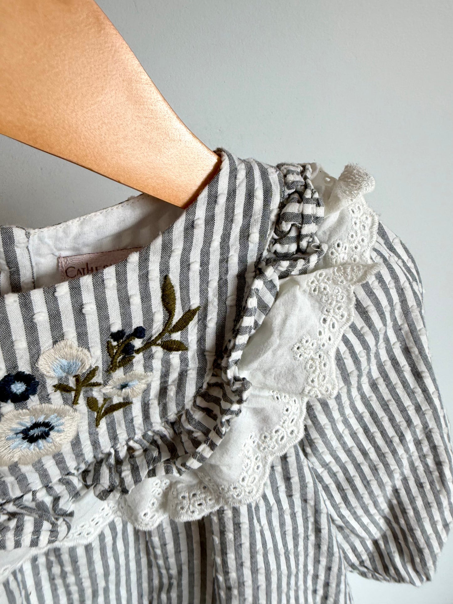 100% Cotton Stripe Embroidered Long Sleeve / 18m
