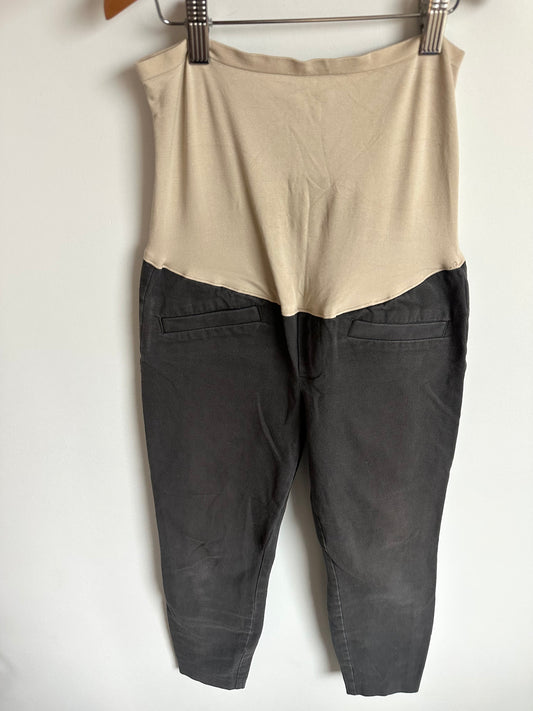 Gap Grey Wash Maternity Jeans / 4 Regular