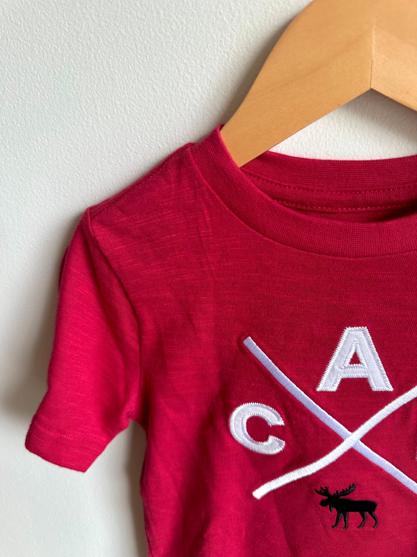 Red Canada T-Shirt / 3T