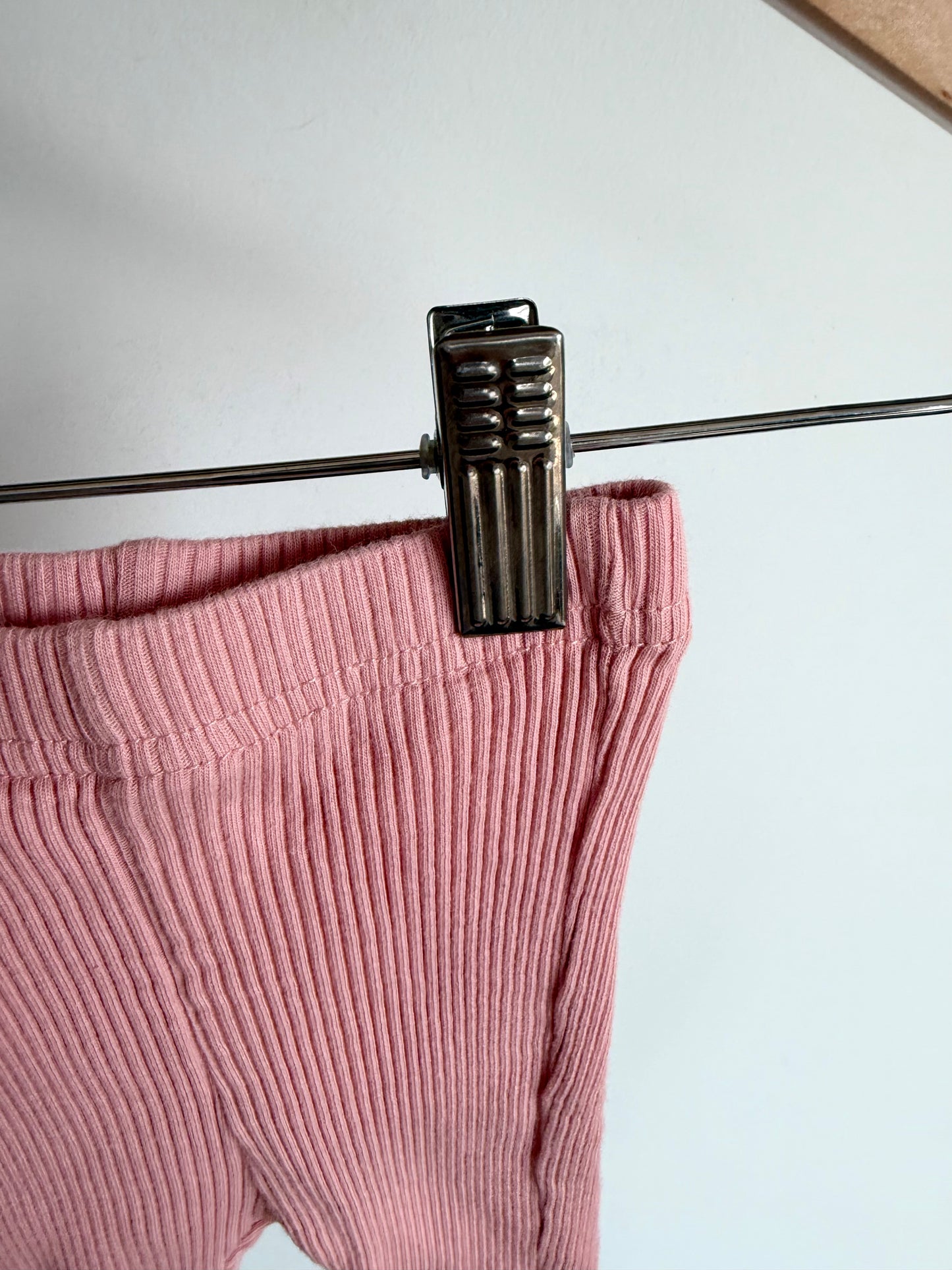 Ribbed Pink Wavy Hem Pants / 3-6m