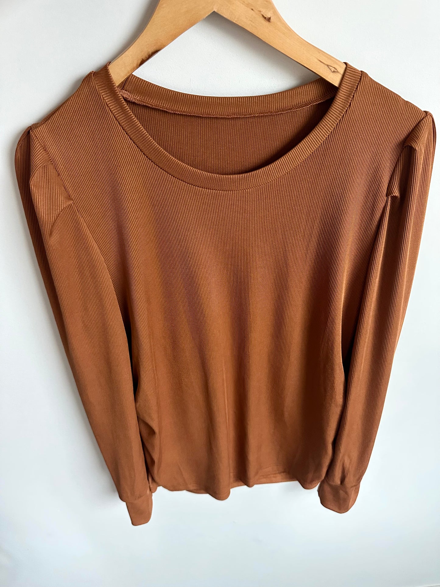 Ribbed Burnt Orange Maternity Long Sleeve / Medium