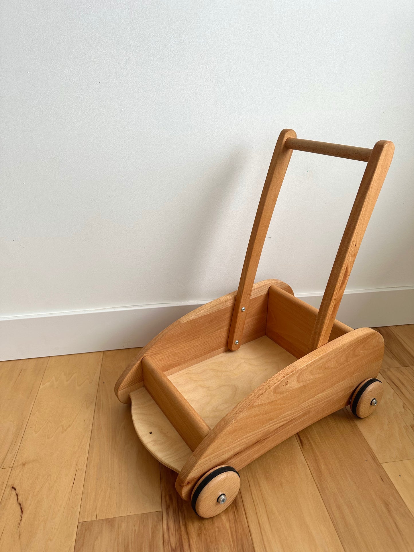 Verneuer Wooden Walker Wagon (No Shipping)