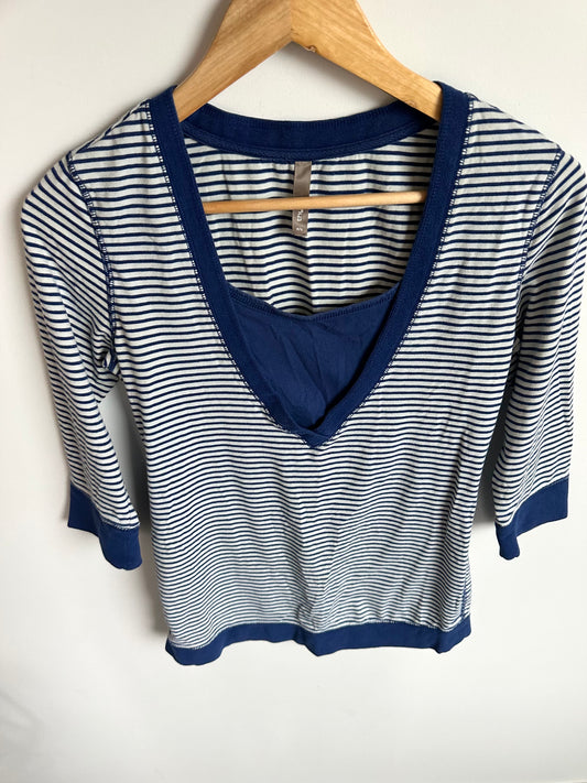 Thyme Blue Striped Nursing Long Sleeve / Small