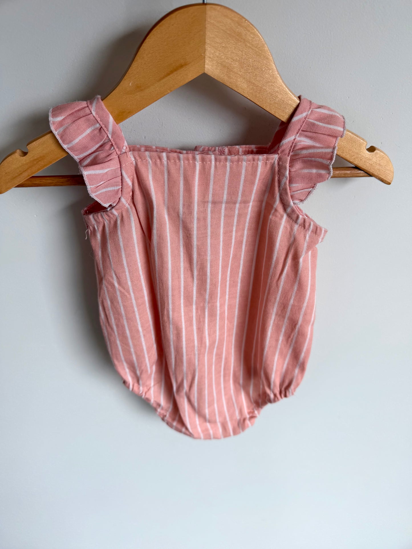 Pink Vertical Stripe Ruffle Sleeve Bodysuit / 6-9m