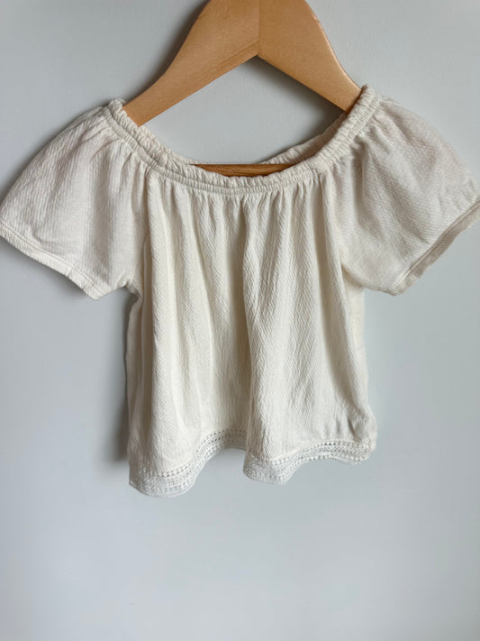 Cream Flowy Top / 2T