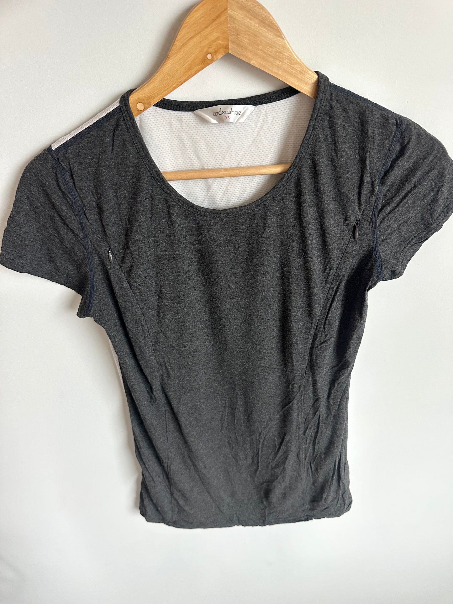 Grey Nursing Top with Zippers / XS