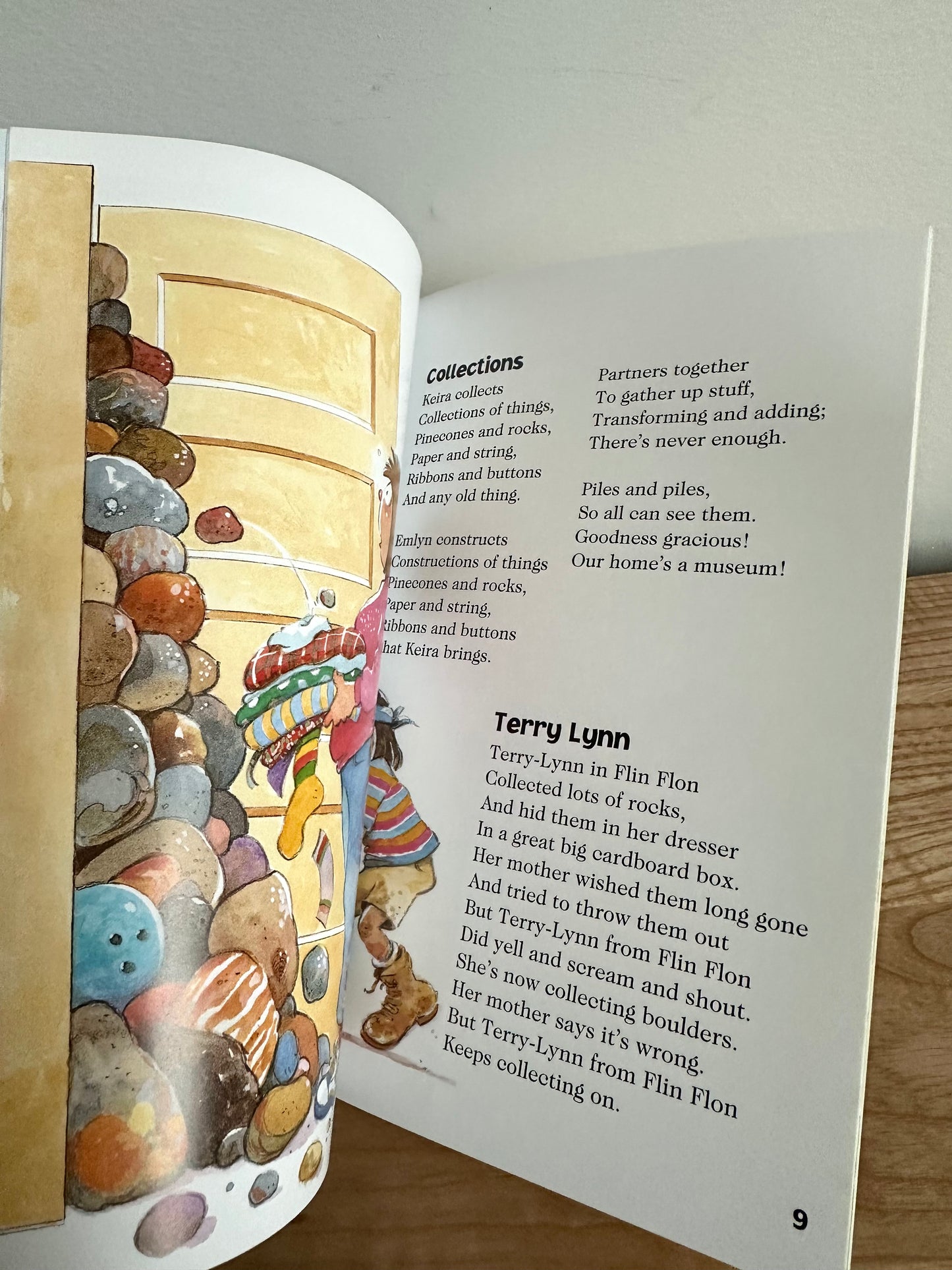 Neversink School Book / 4-8 years