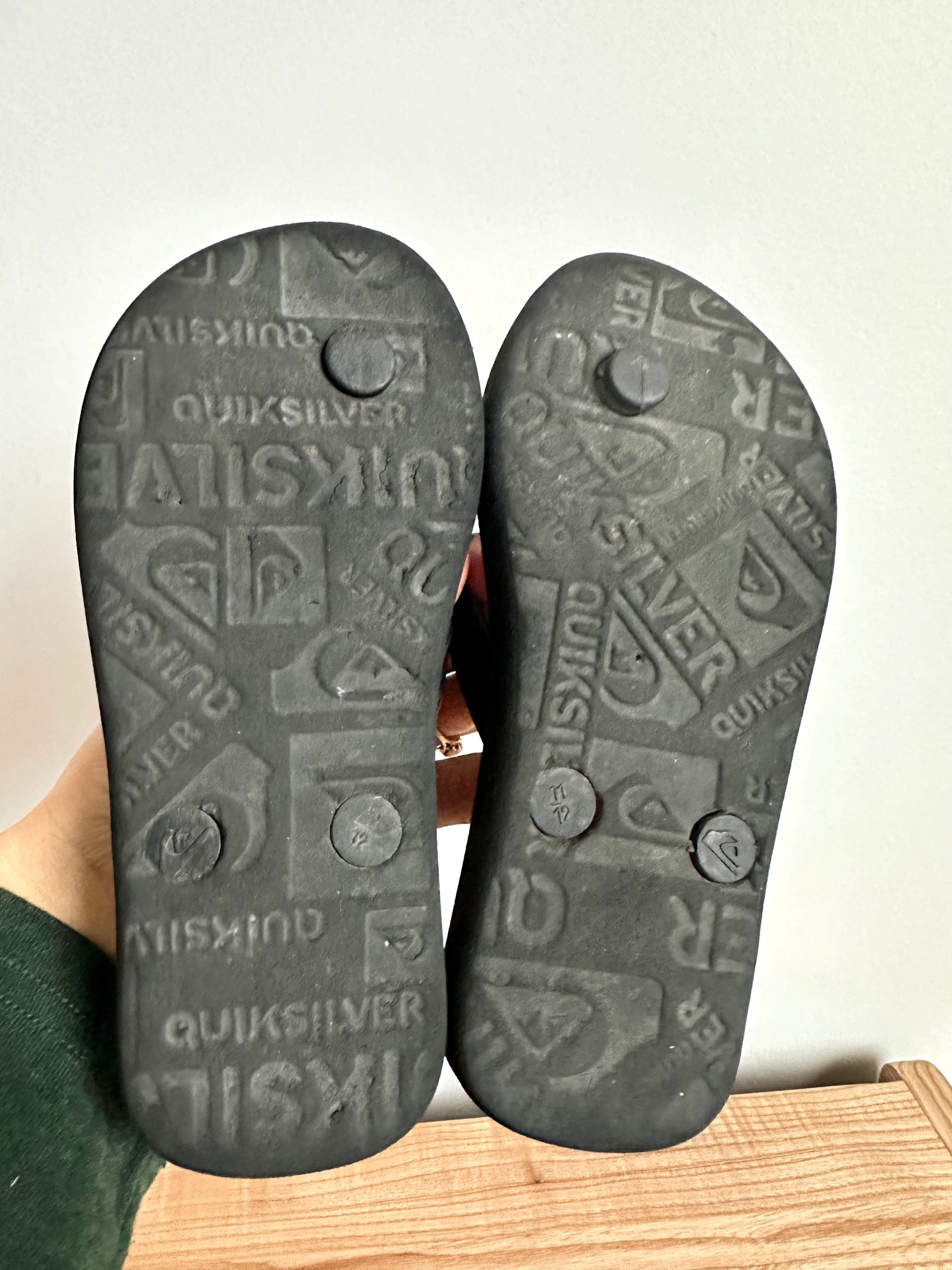 Quicksilver Black Sandals / Size 11-12 Little Kid