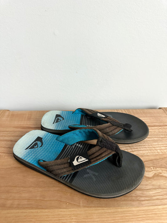 Quicksilver Black + Blue Sandals / Size 12 Little Kid?