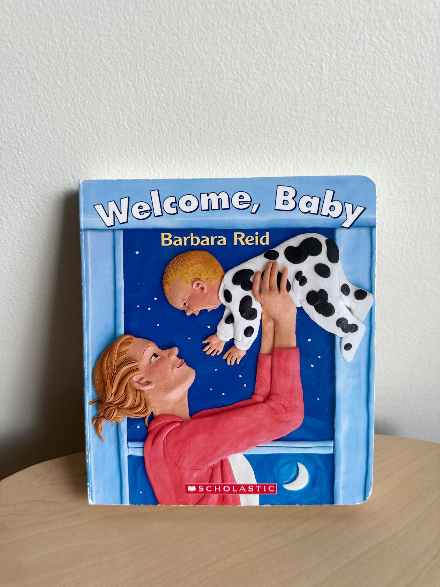 Welcome, Baby Board Book / 0-2 years