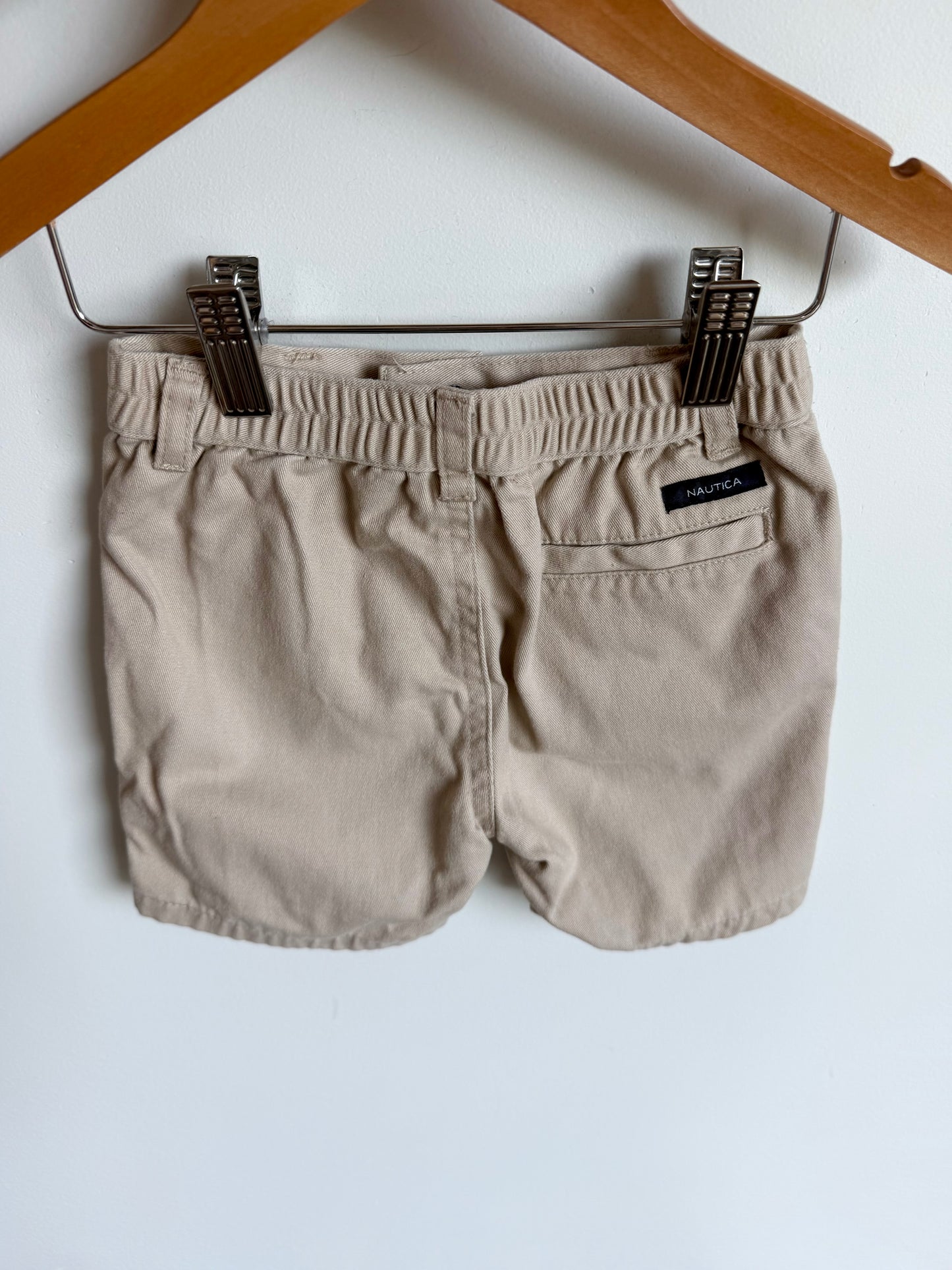 Nautica Beige Shorts / 24m