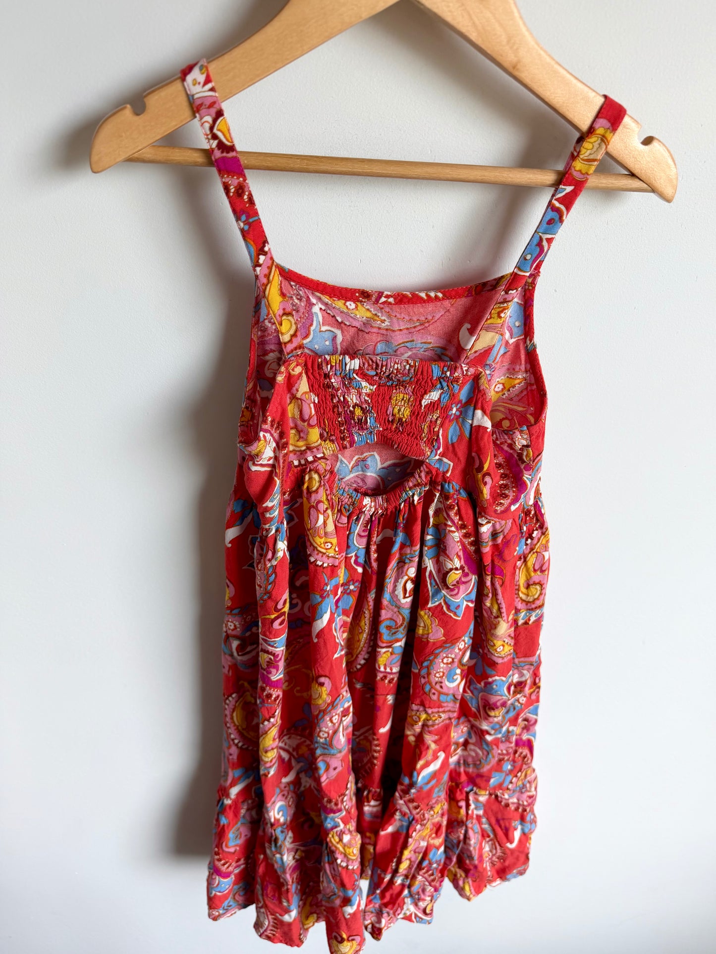 Primark Flourishes Dress / 8-9 years