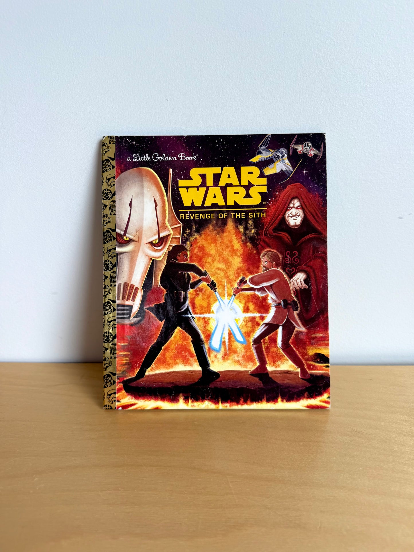 Star Wars - Revenge of the Sith Hardcover Book / 3-6 years