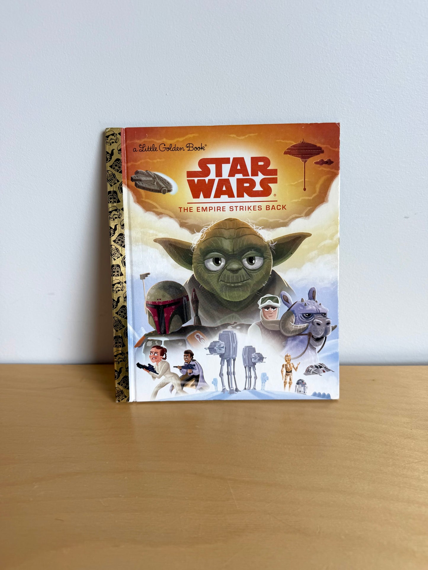 Star Wars - The Empire Strikes Back Hardcover Book / 3-6 years