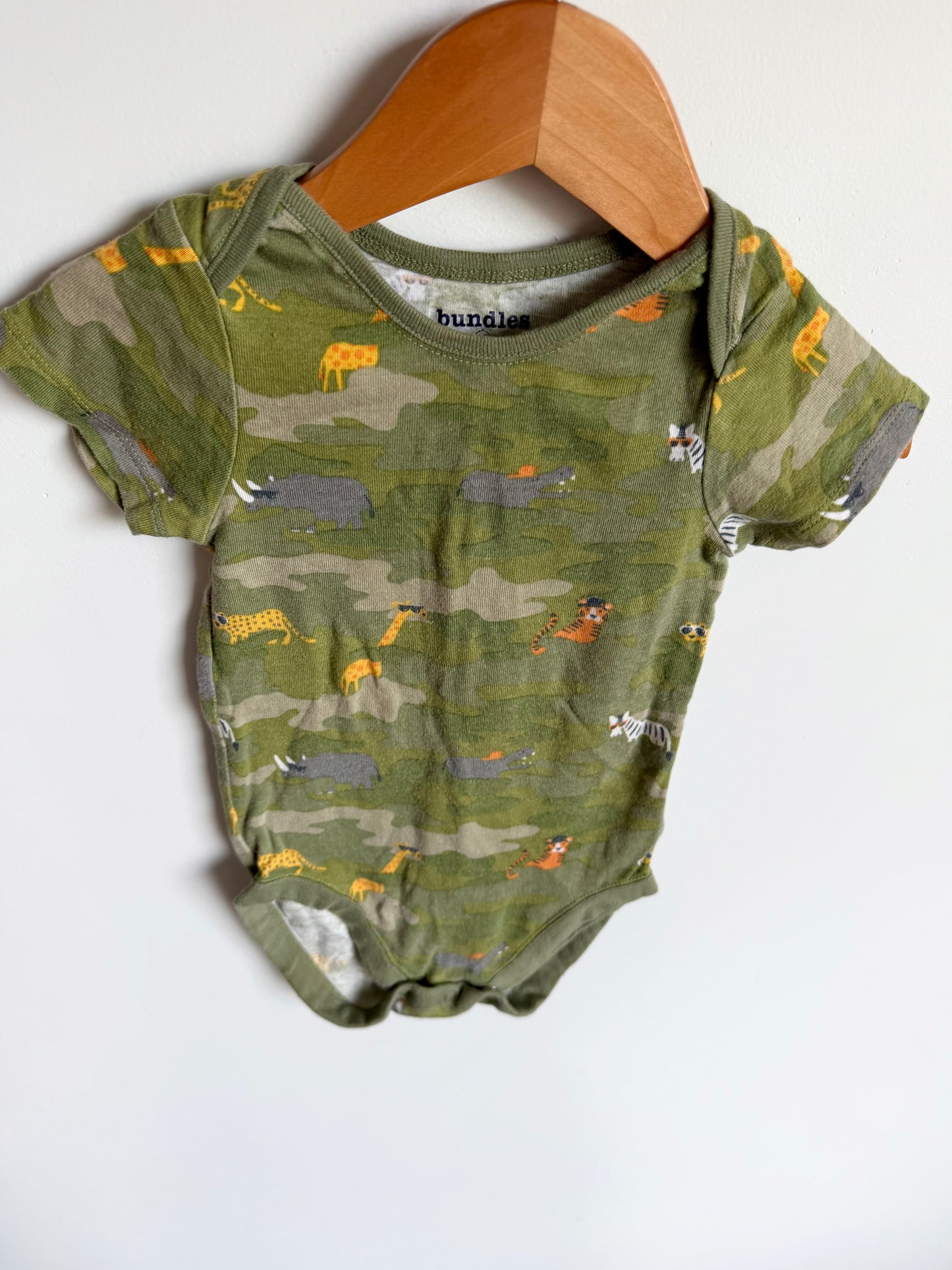 Camo Safari Animals Bodysuit / 18-24m
