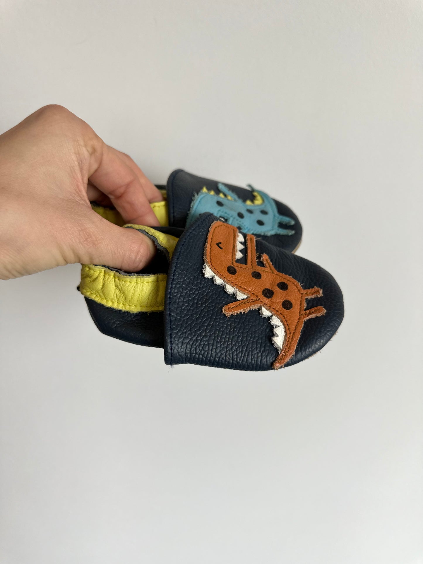 Robeez Dino Slip On Shoes / 12-18m