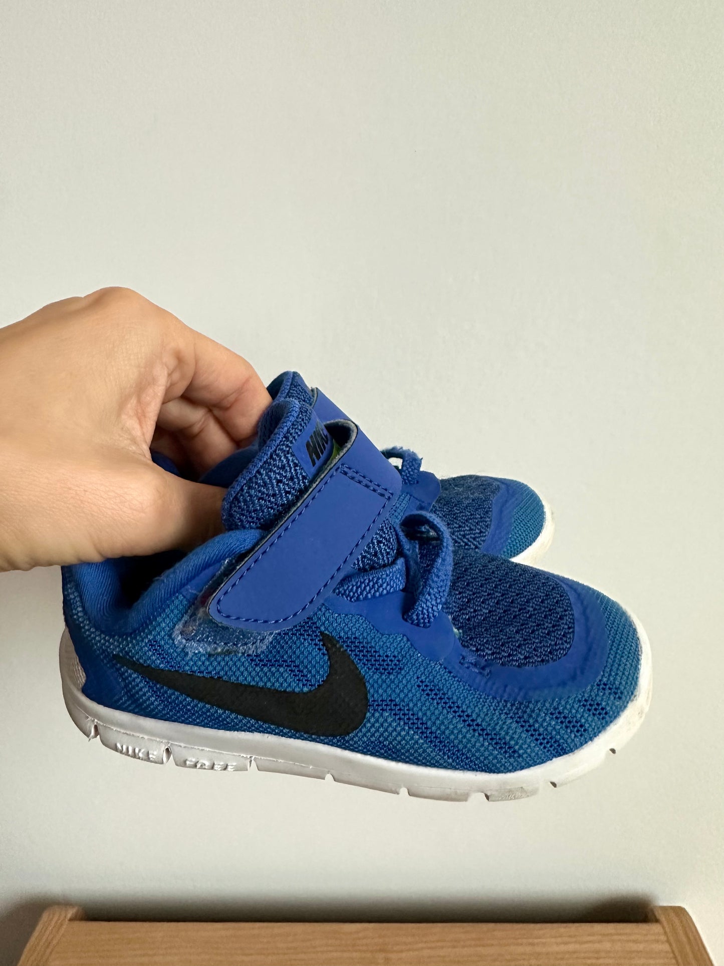 Nike Blue Shoes / Size 7 Toddler