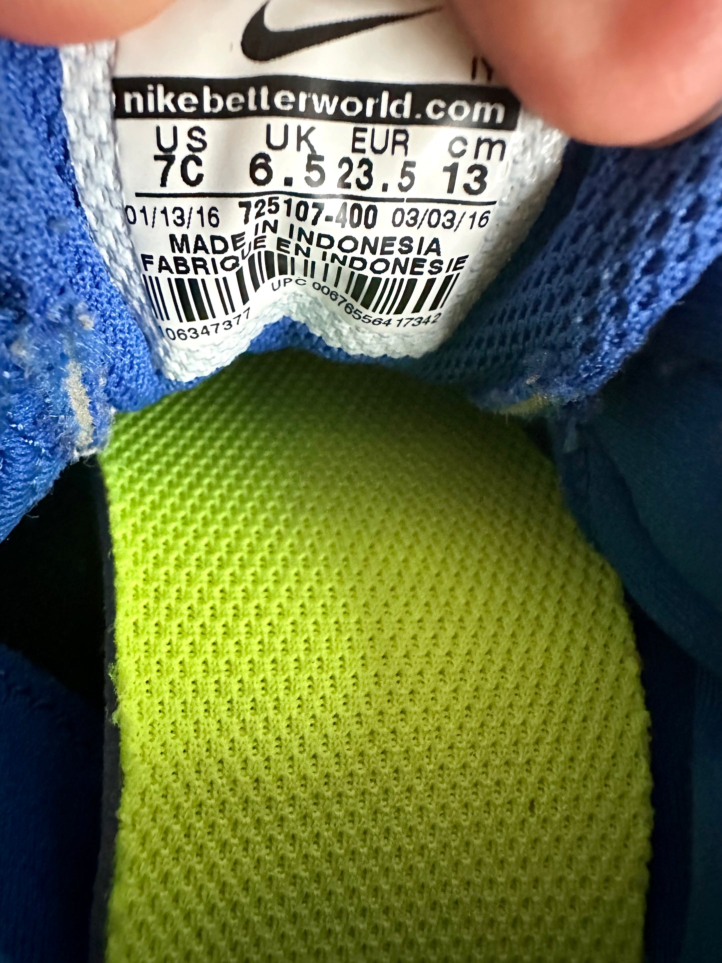 Nike Blue Shoes / Size 7 Toddler