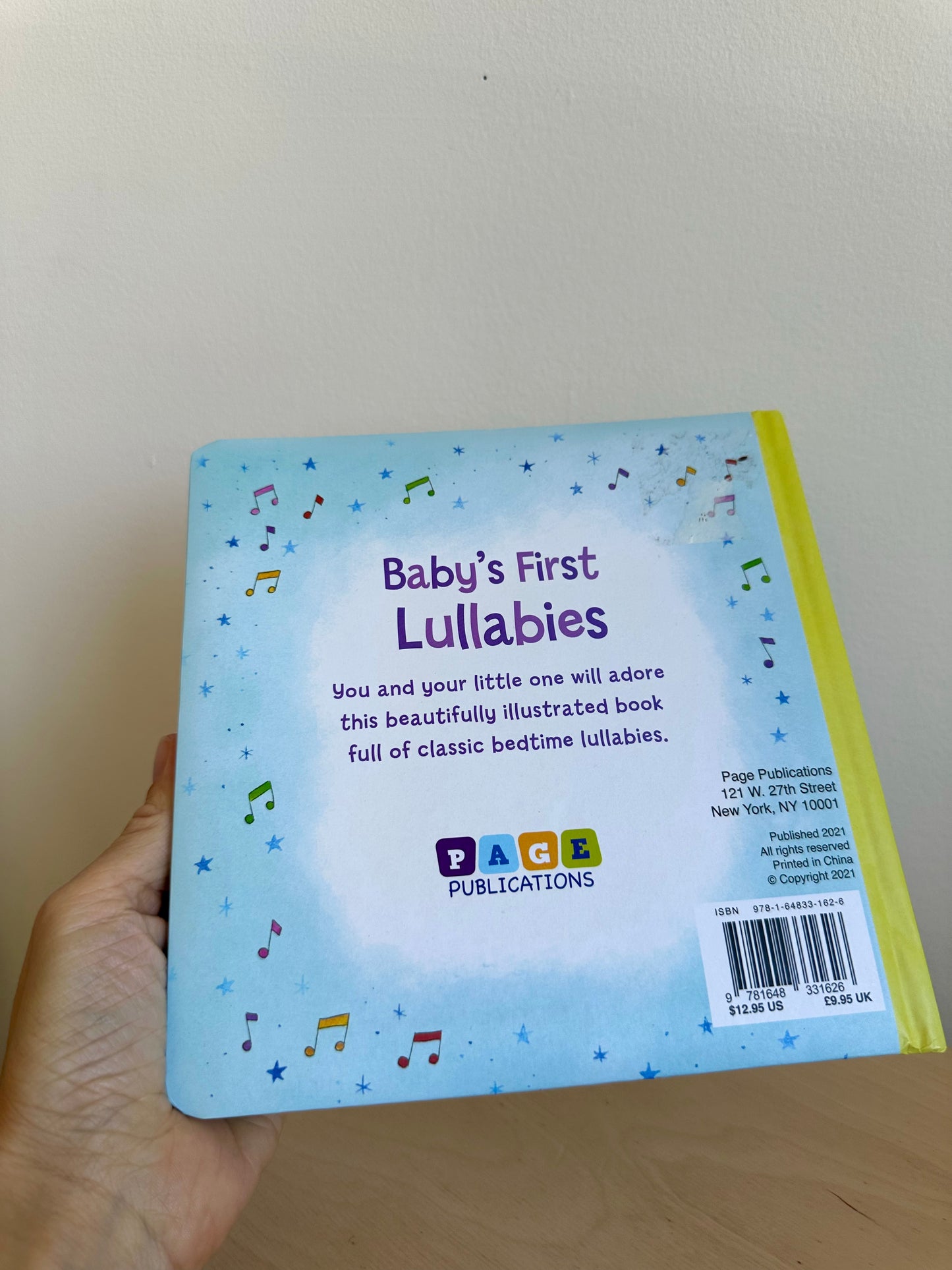 Baby's First Lullabies Book / 0-3 years