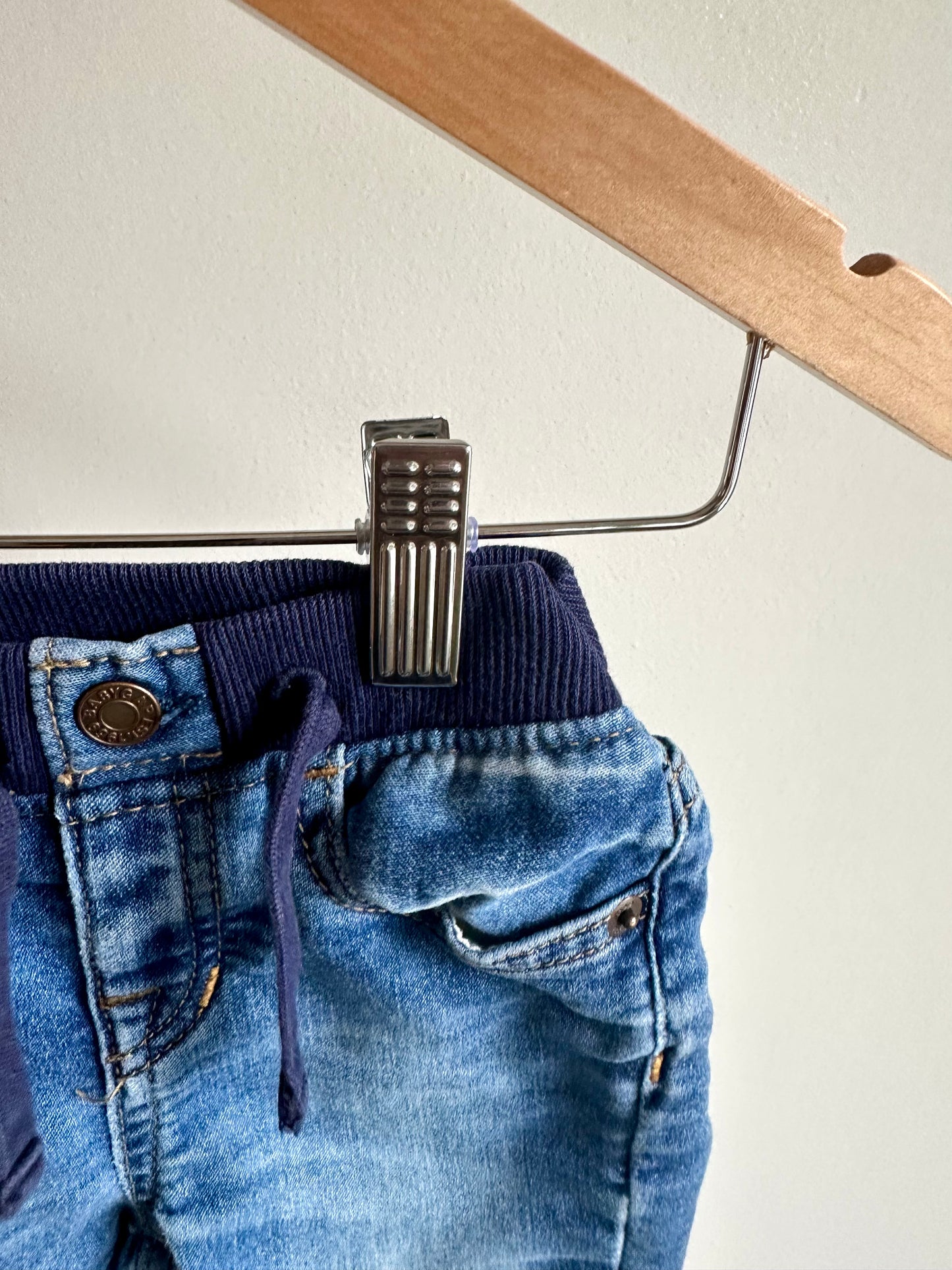 Gap Jeans with Stretchy Band / 6-12m