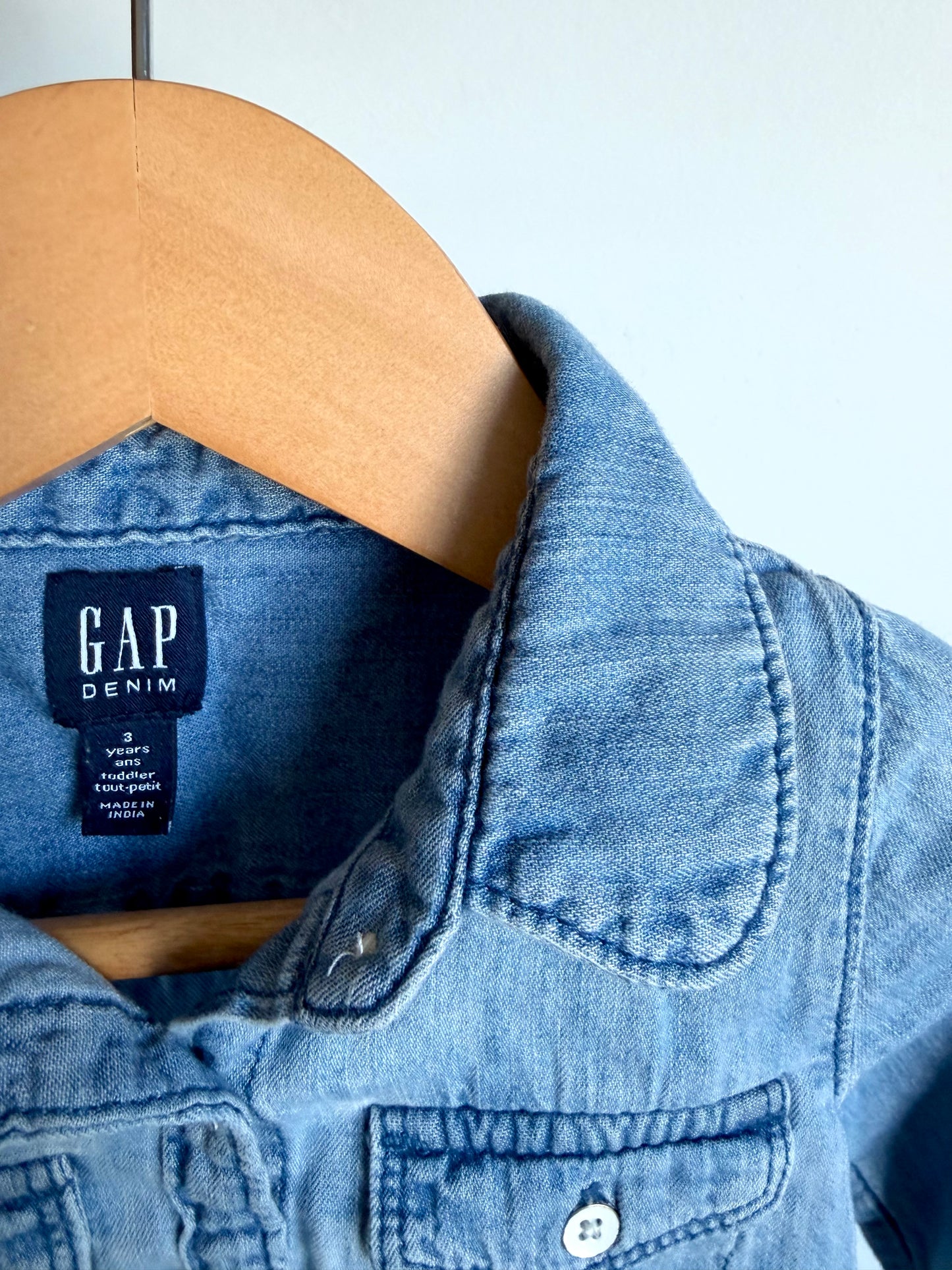 Gap Denim Like Button Up Top / 2-3T