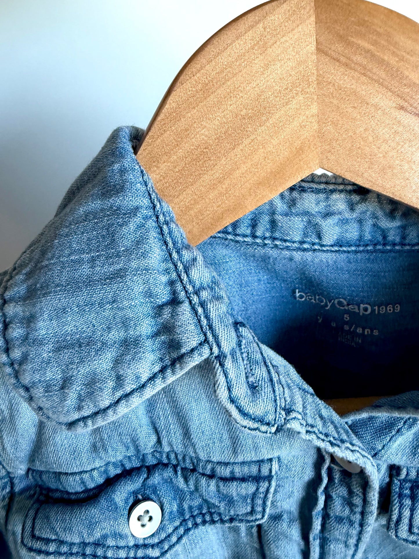 Gap Long Sleeve Denim Like Top / 4T