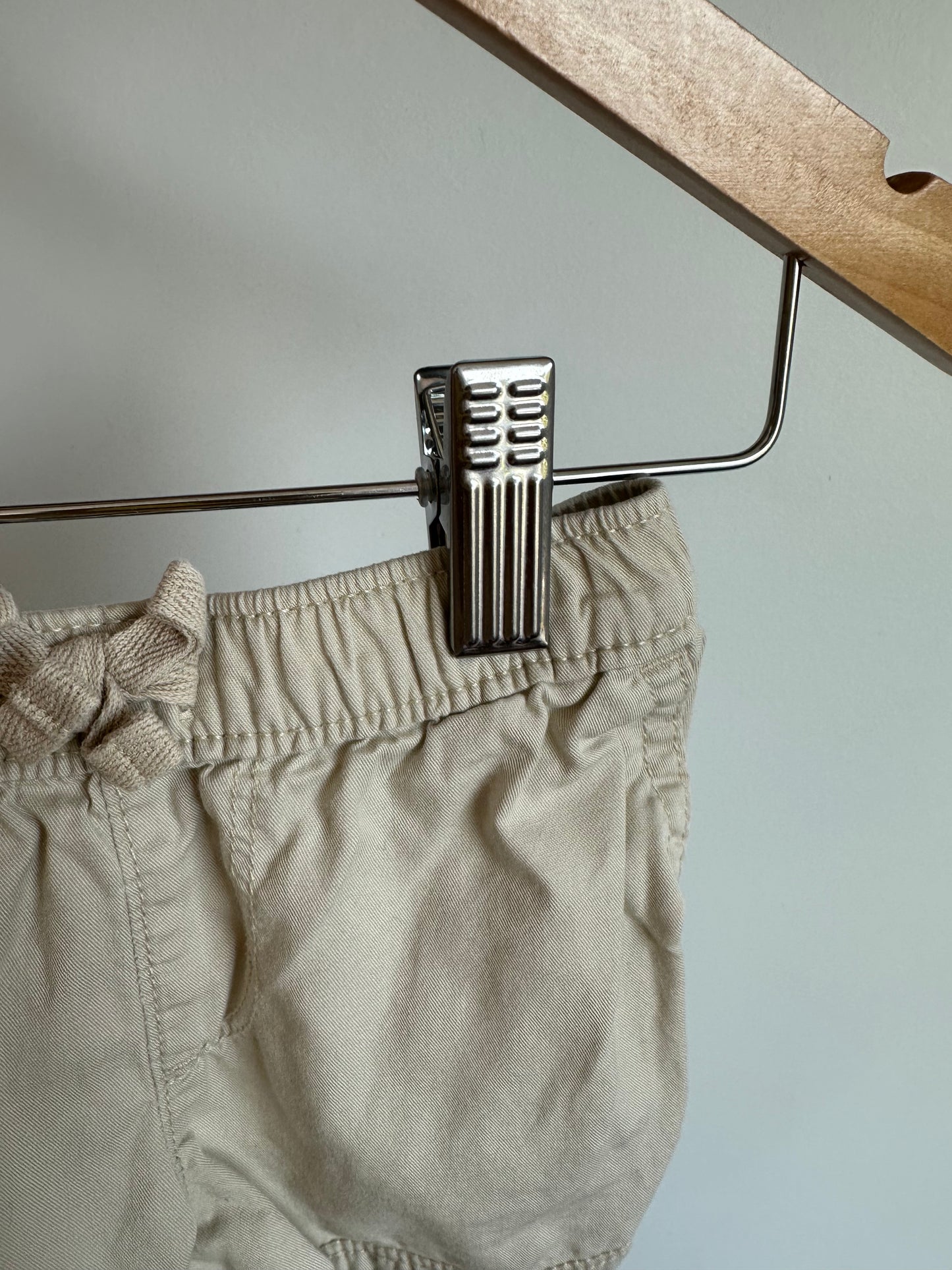 Tan Shorts / 18-24m