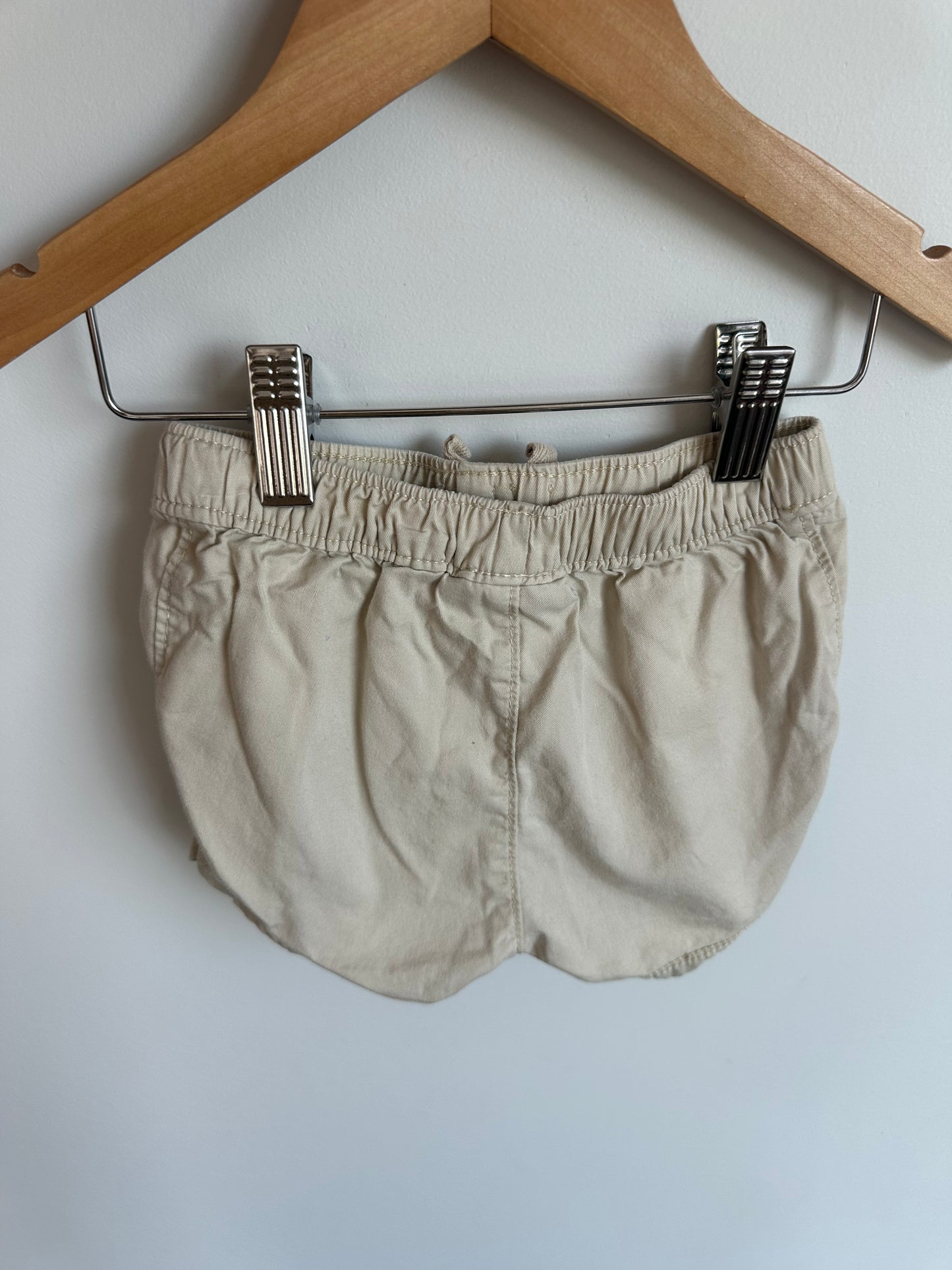 Tan Shorts / 18-24m