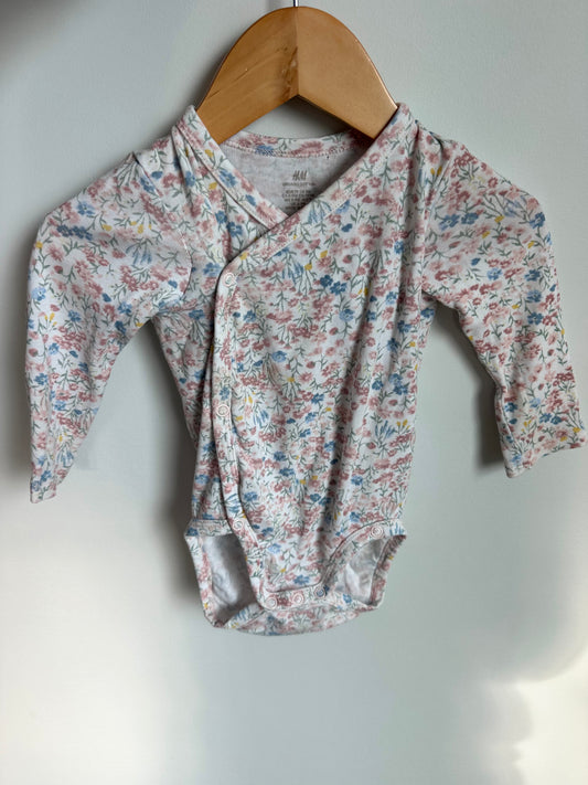 H&M Wrap Floral Bodysuit / 6-9m