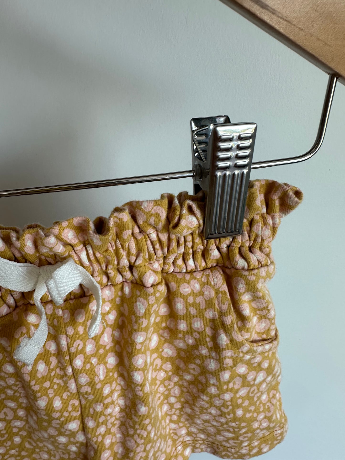 Animal Print Pocket Shorts / 12m