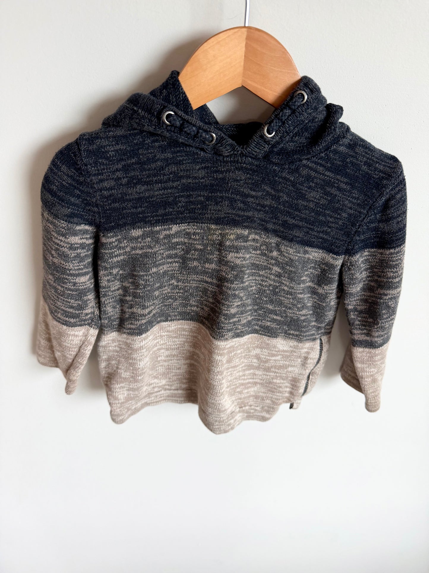 Grey Three Toned Hood Sweater / 2T