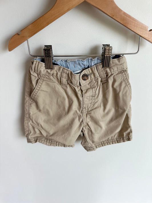 Tan Shorts with Pockets / 24m