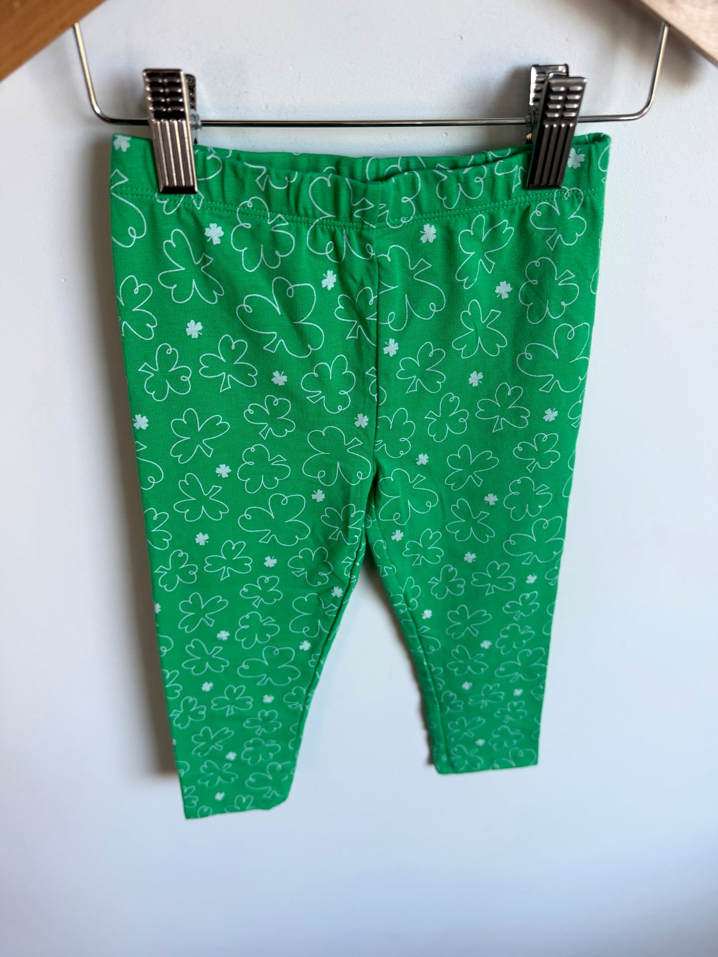 St. Patrick’s Day Clover Leggings / 3T