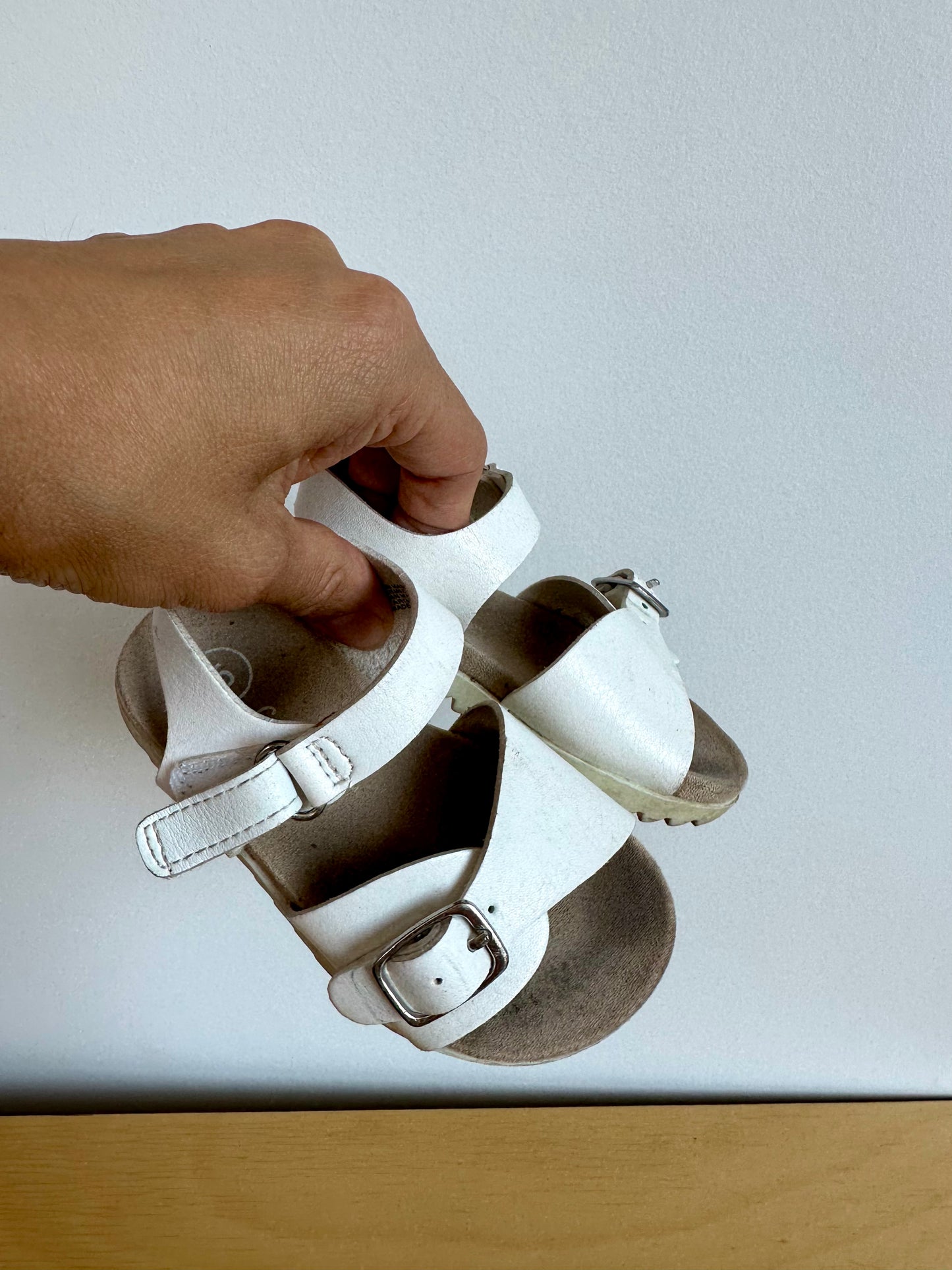 White Strap Sandals / Size 5 Toddler