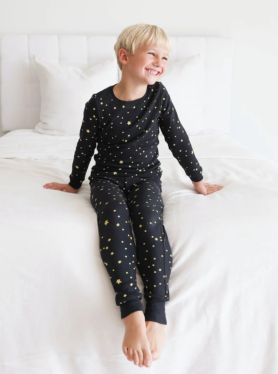 Parade Organic Long Sleeve Stars PJ Set (New Retail Item)/ 2T