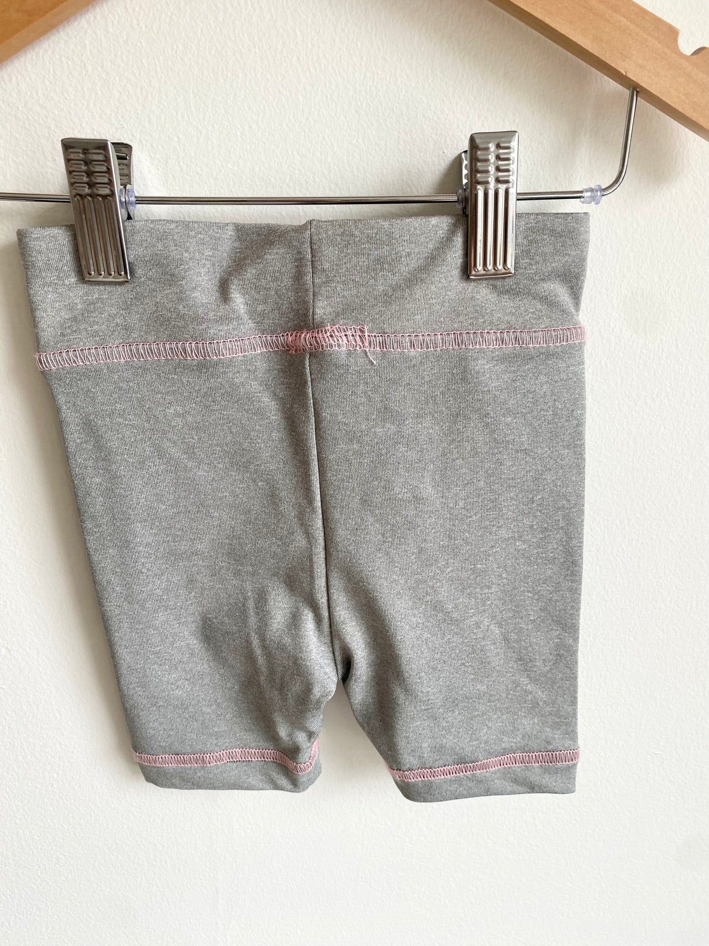 Grey Stretchy Shorts / 12m