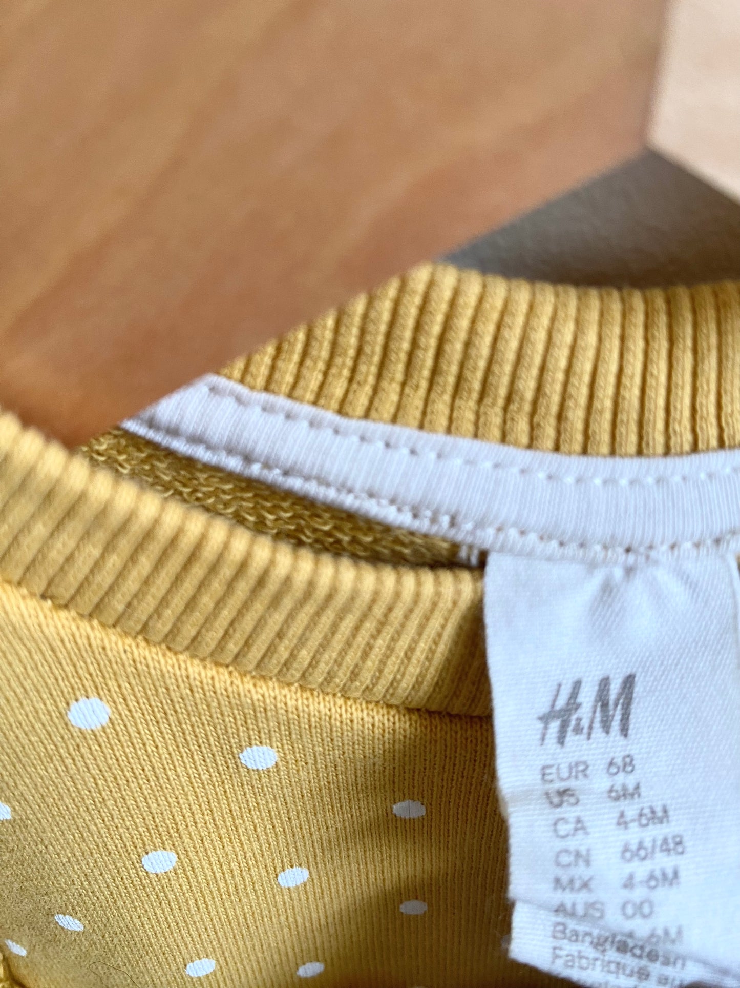 H&M Mustard Yellow Dot Sweater / 4-6m